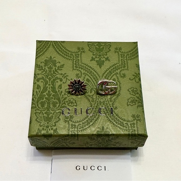 New Gucci Mismatched Interlocking G & Flower Studs - 925 Silver - Picture 2 of 10